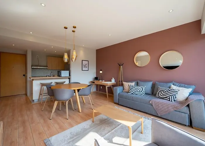 Capitalia Modern 1br Near Torre Porsche & Gym Casa de férias *